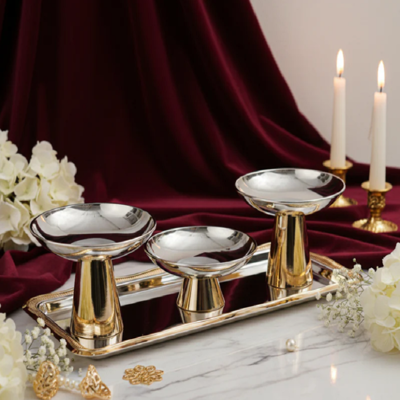 Set of 3 Servers with wavy Design