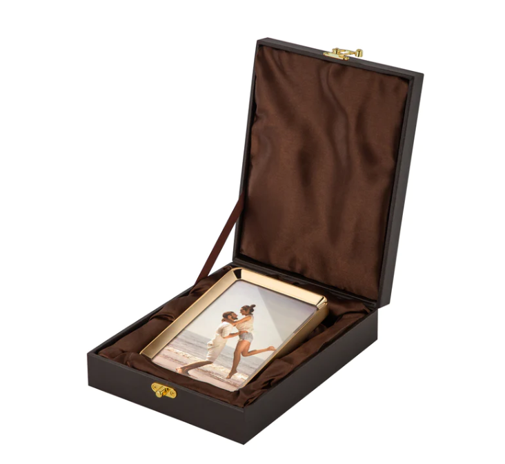 Curvy Edge photoframe gold Small