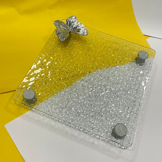 Butterfly cake stand clear texture